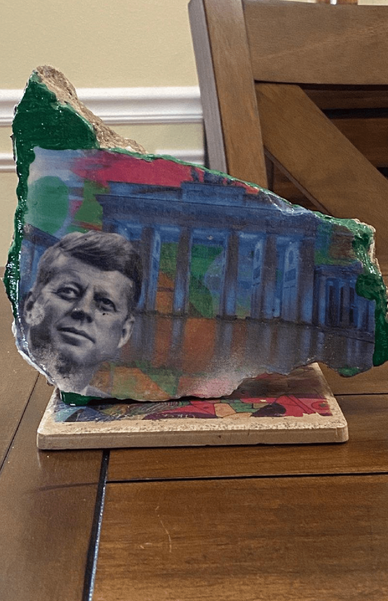 specialize in showcasing a unique collection of the Berlin Wall that symbolizes freedom and the fight for liberty. specialize in showcasing a unique collection of the Berlin Wall that symbolizes freedom and the fight for liberty.